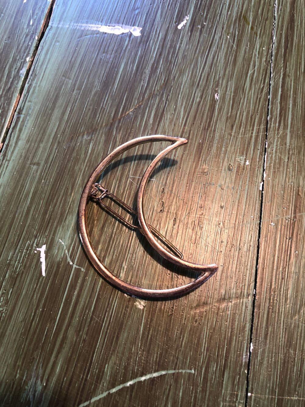 Freya EUC Gold Crescent Moon Hair Clip